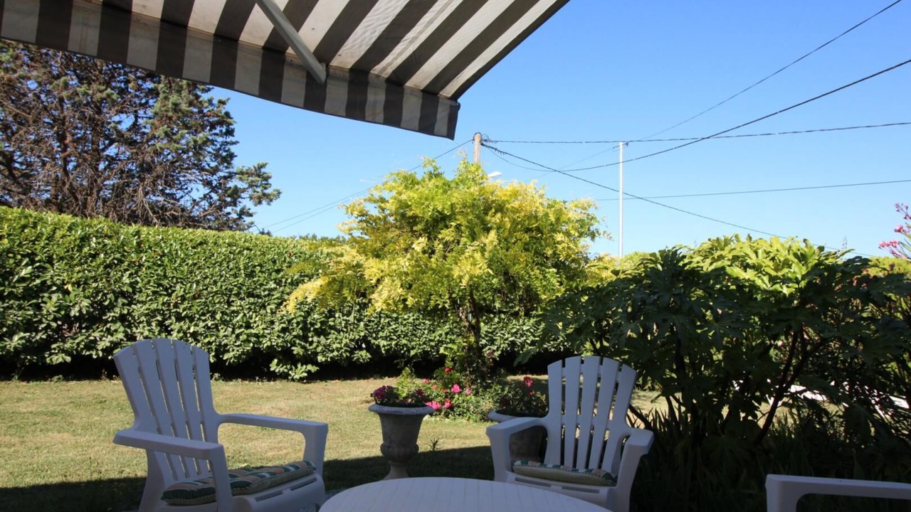 Photo of Patio Balcony in Begadan