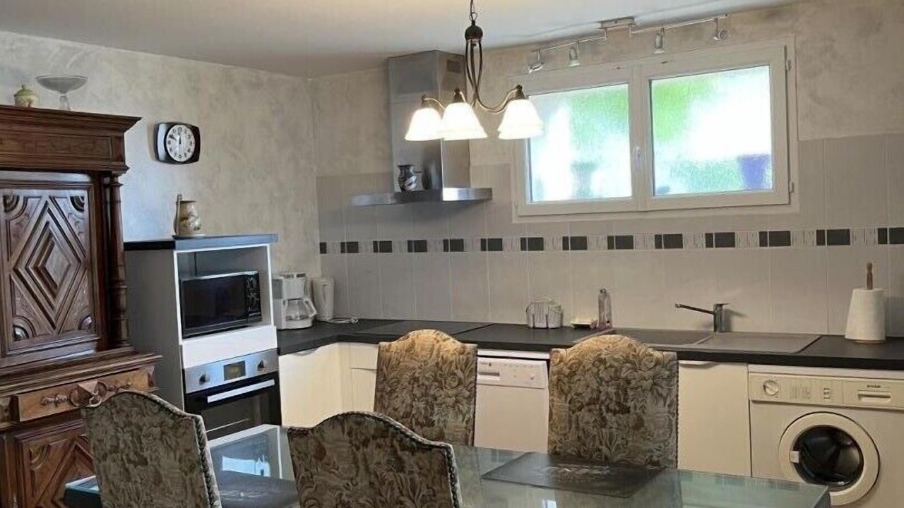 Photo of Kitchen in Begadan