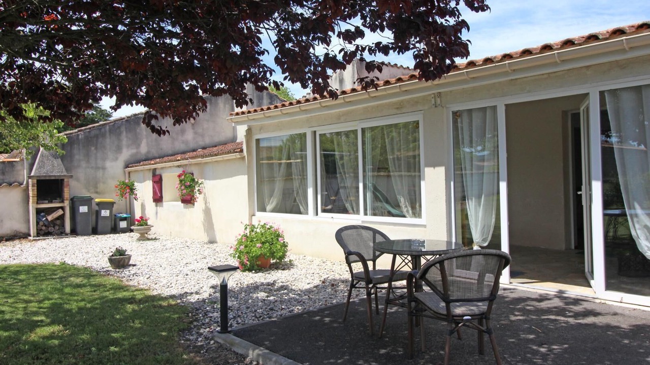 Photo of Outdoor in Begadan