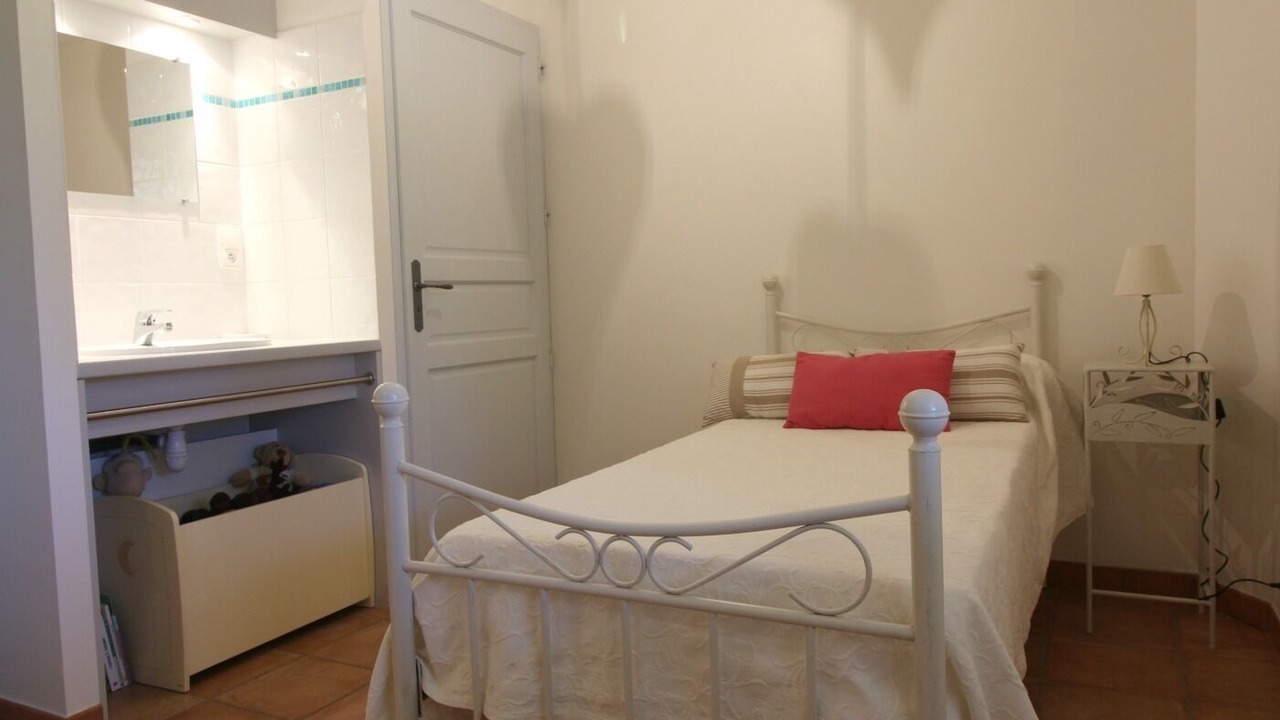Photo of Bedroom in Masseilles