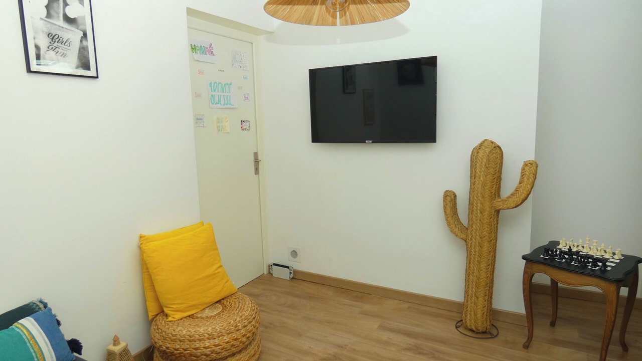 Photo of Livingroom in Bilieu