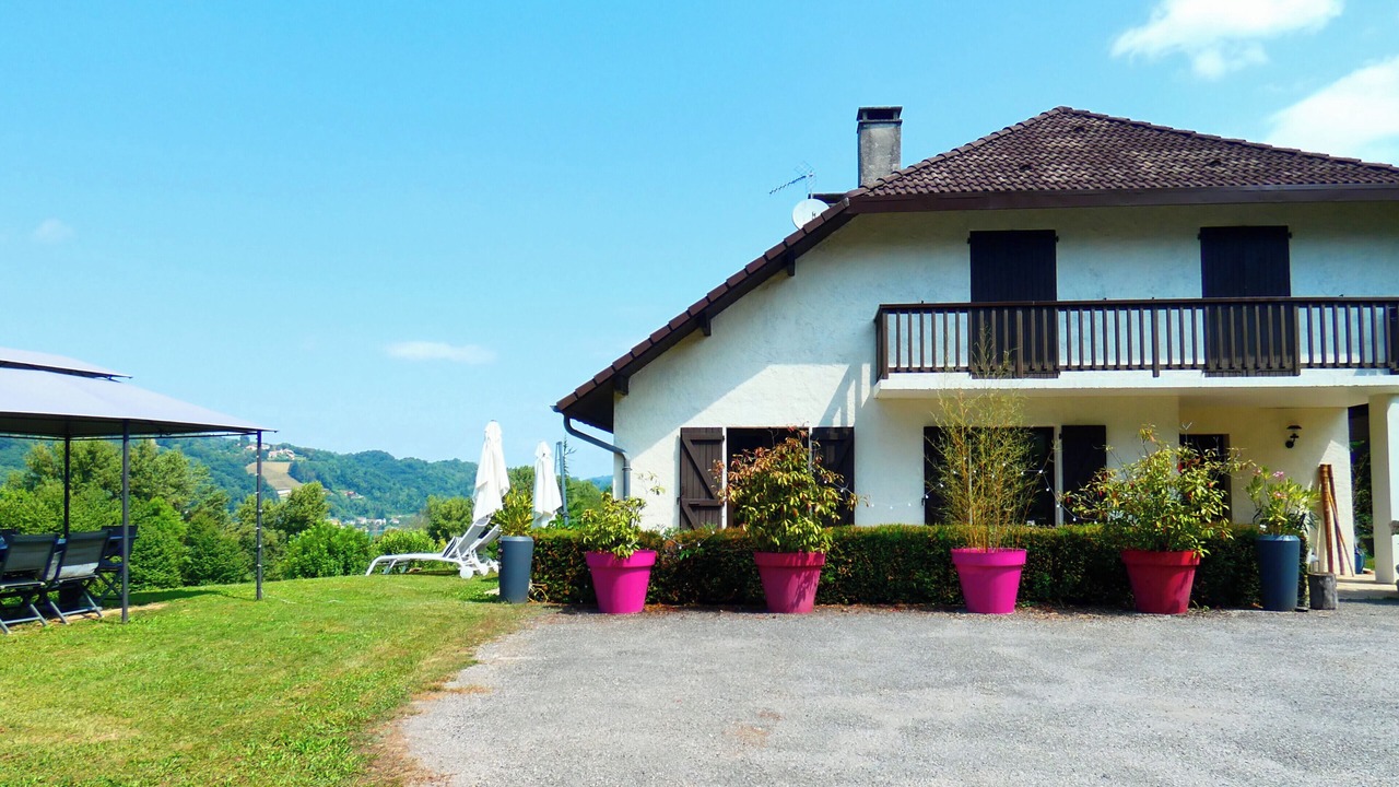 Photo of Outdoor in Bilieu
