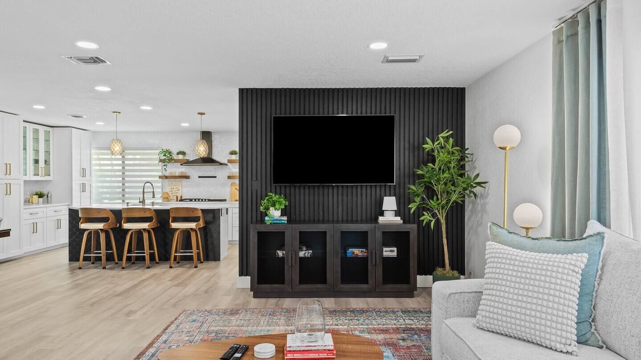 Photo of Livingroom in Garden Isles