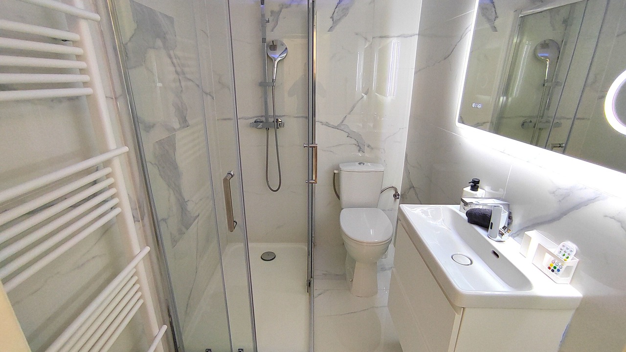 Photo of Bathroom in Algrange