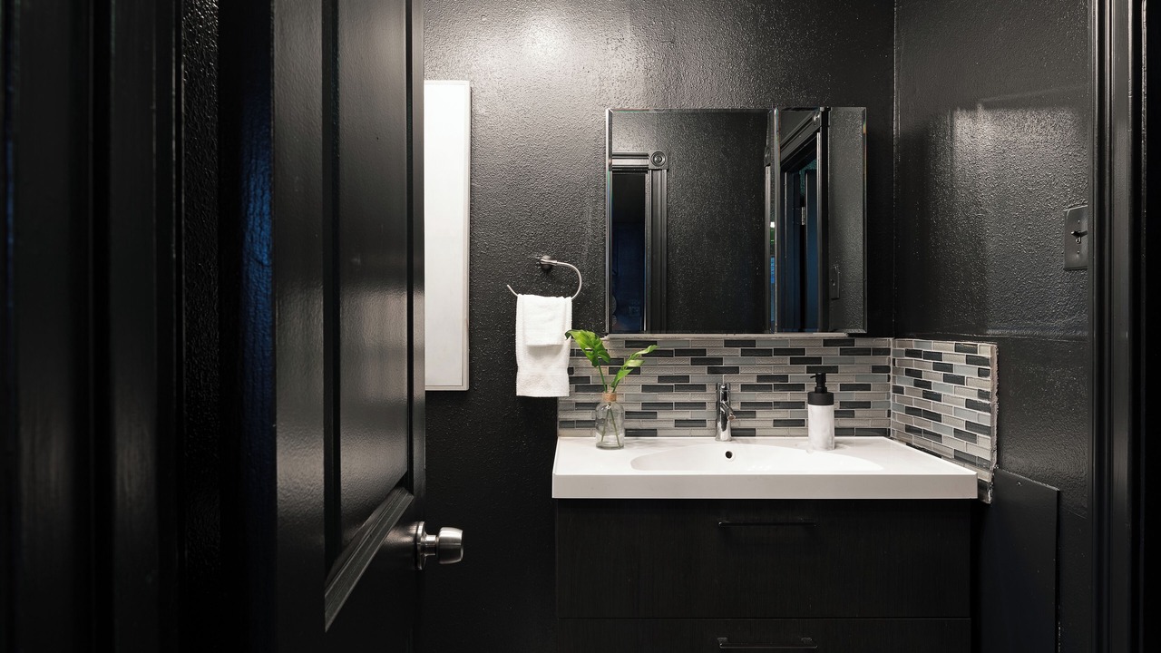 Photo of Bathroom in Neartown