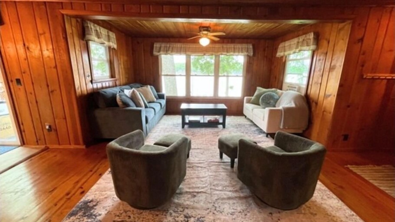 Photo of Livingroom in Long Lake