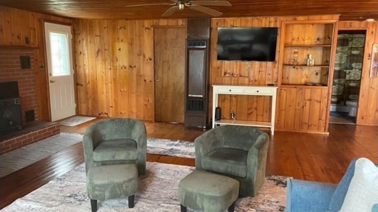 Photo of Livingroom in Long Lake