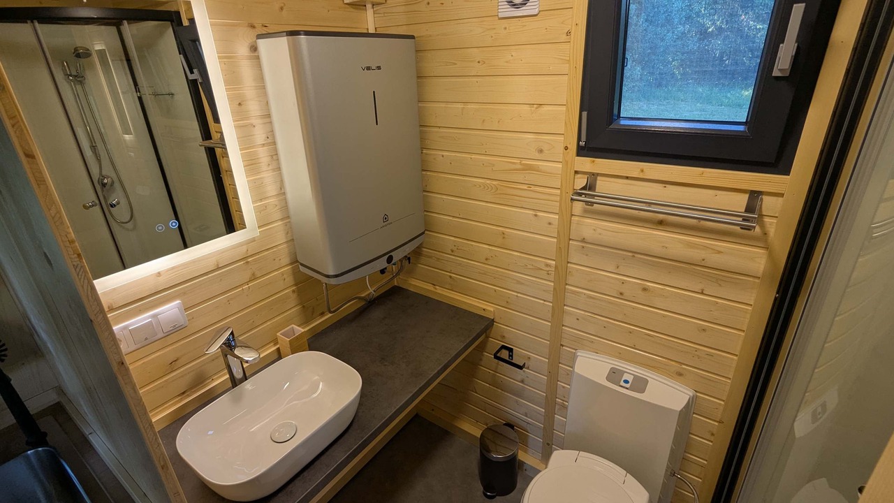 Photo of Bathroom in Senaillac-Latronquiere