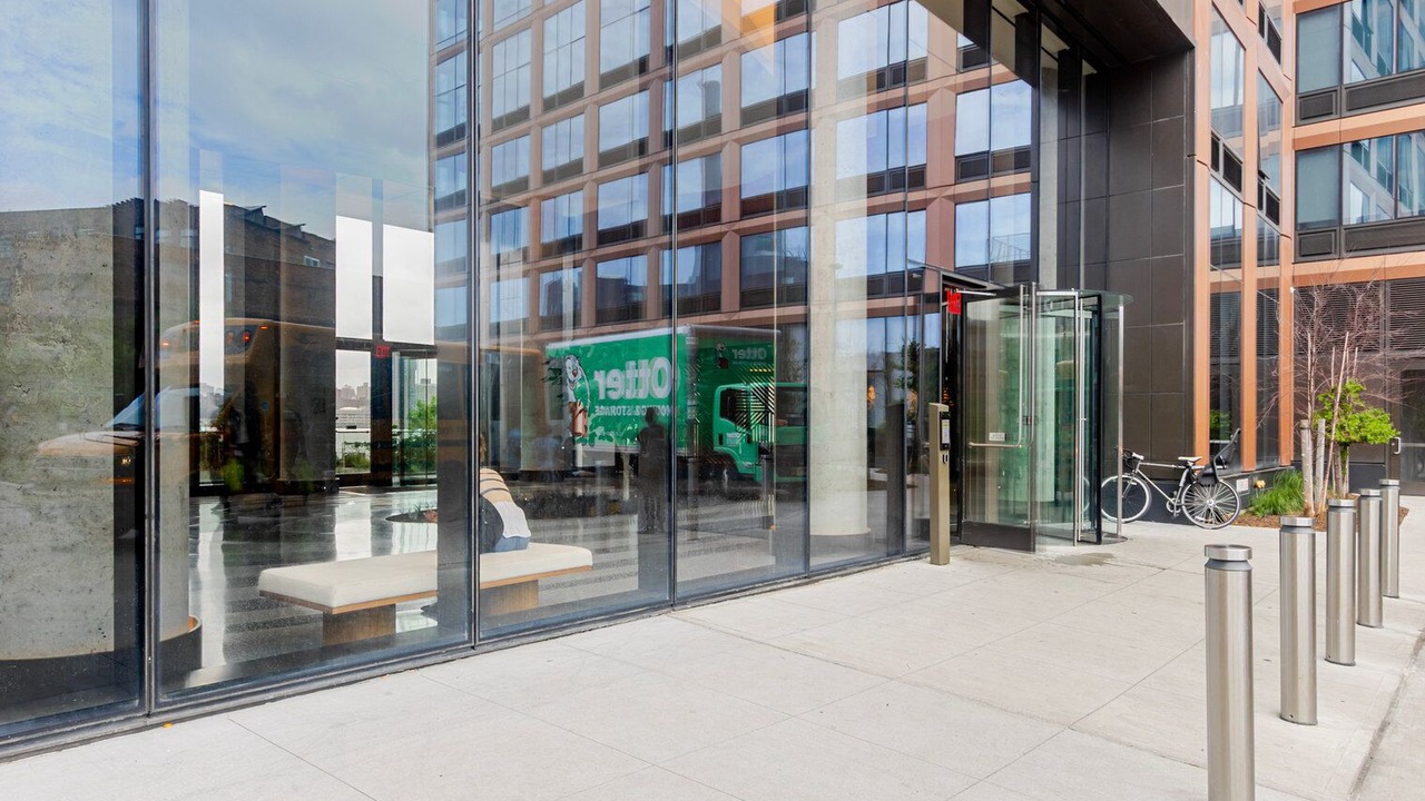 Photo of Outdoor in Firms