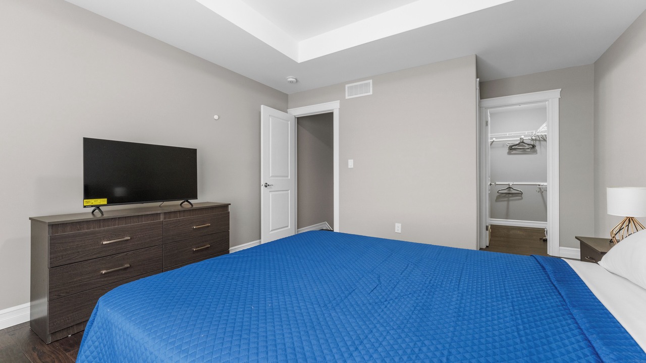 Photo of Bedroom in Boblo Island