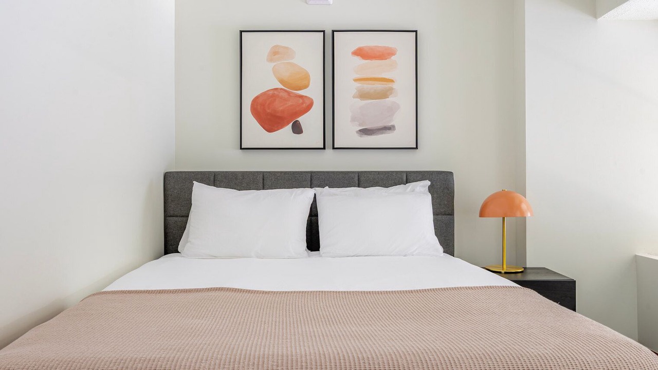 Photo of Bedroom in Waterfront
