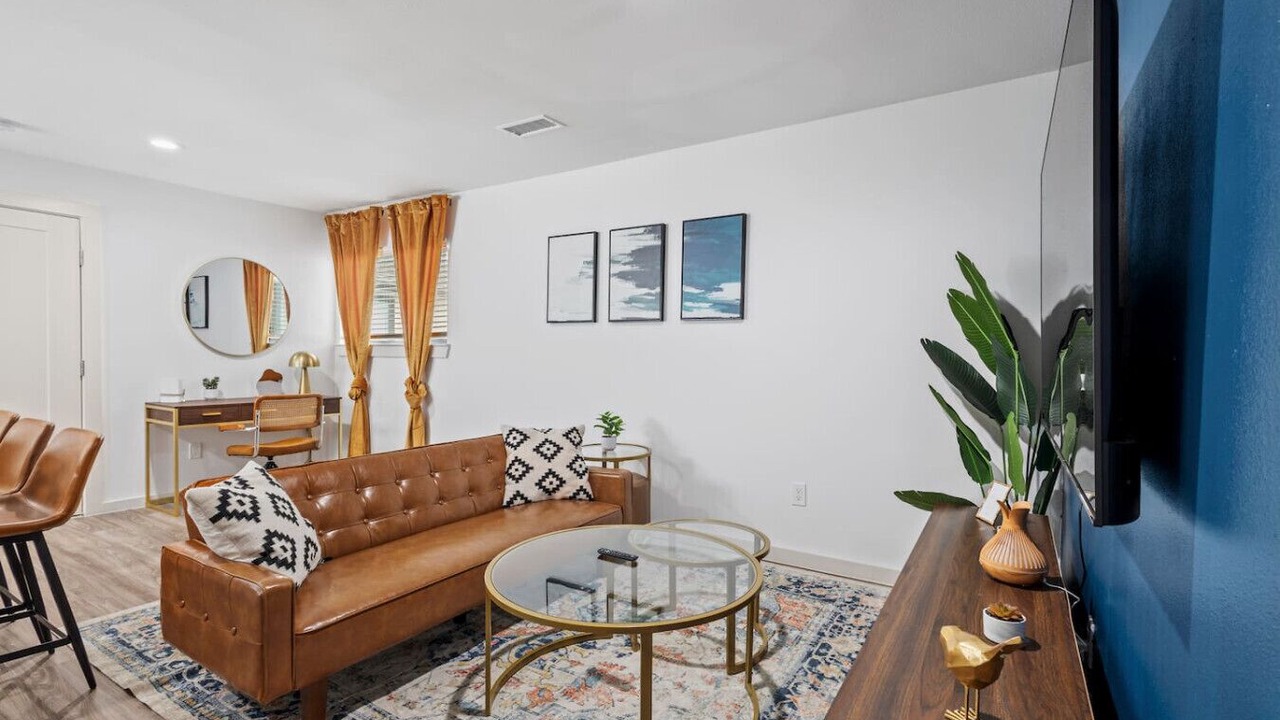Photo of Livingroom in Oak Lawn
