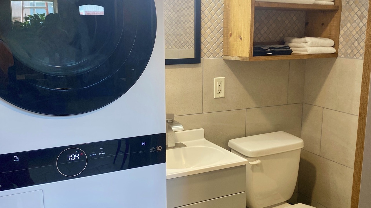 Photo of Bathroom in Girard