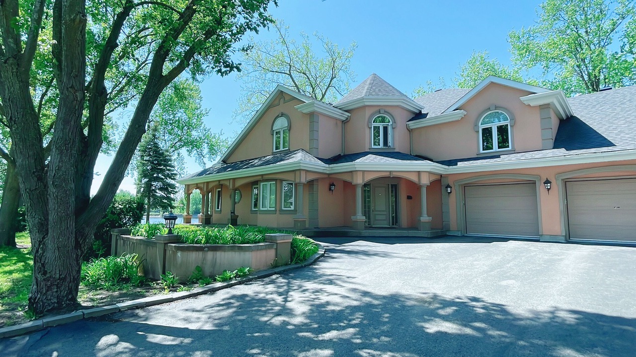 Photo of Outdoor in Sainte-Dorothee