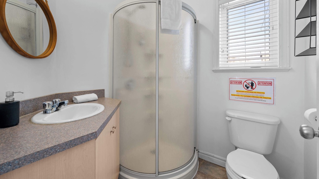 Photo of Bathroom in Petite-Riviere-Saint-Francois
