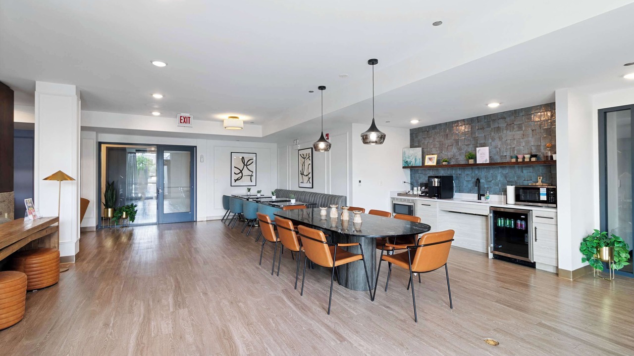 Photo of Others in Palmer Square