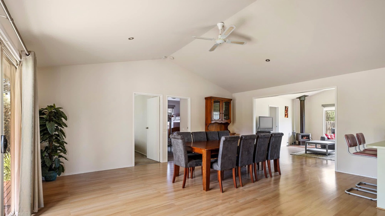 Photo of Others in Silverleaves