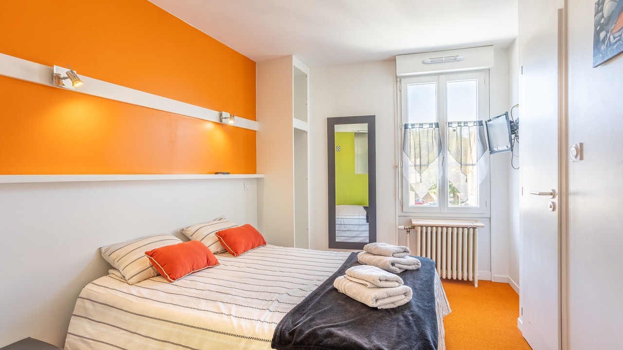 Photo of Bedroom in Chantonnay