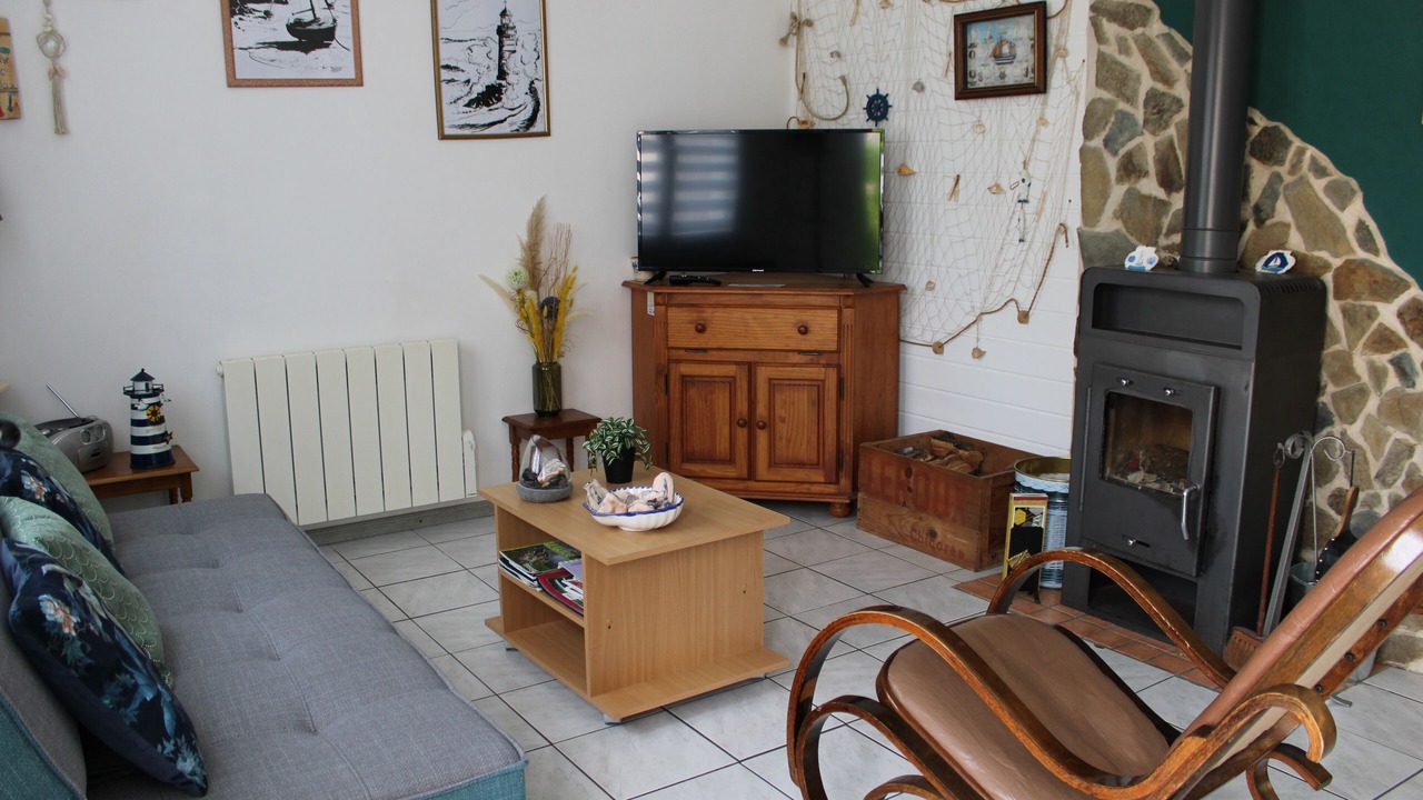 Photo of Livingroom in Pleine-Fougeres