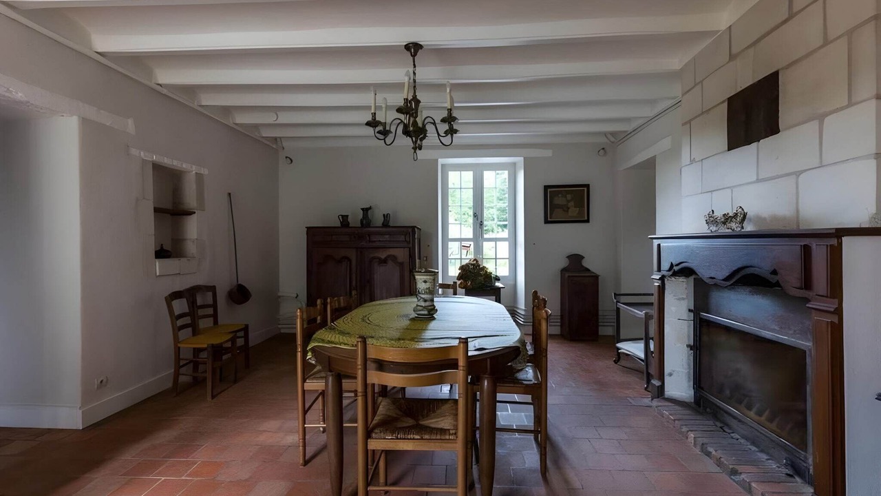 Photo of Livingroom in Villiers-au-Bouin