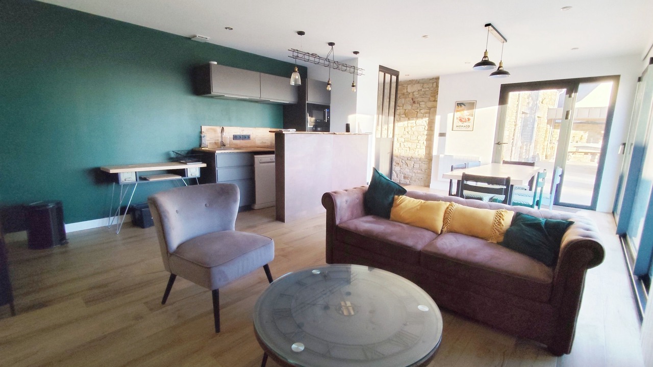 Photo of Livingroom in Erce-pres-Liffre