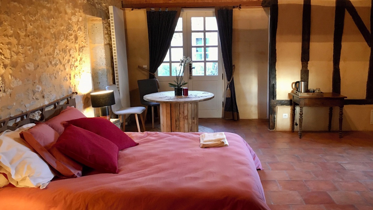 Photo of Bedroom in Lusignan-Petit