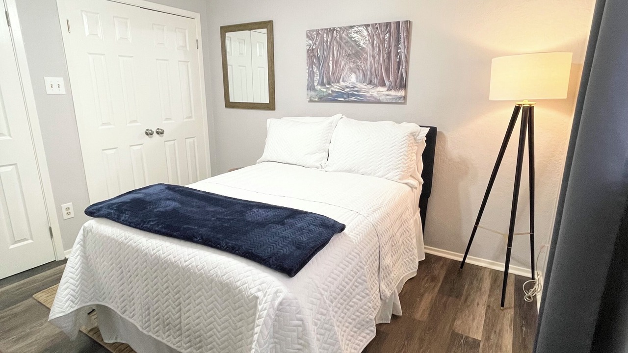 Photo of Bedroom in West Arlington