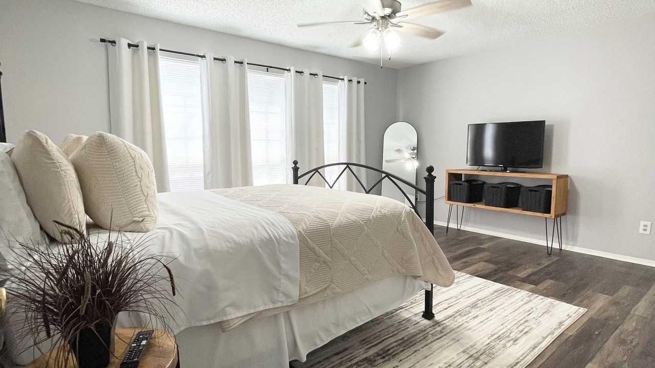 Photo of Bedroom in West Arlington