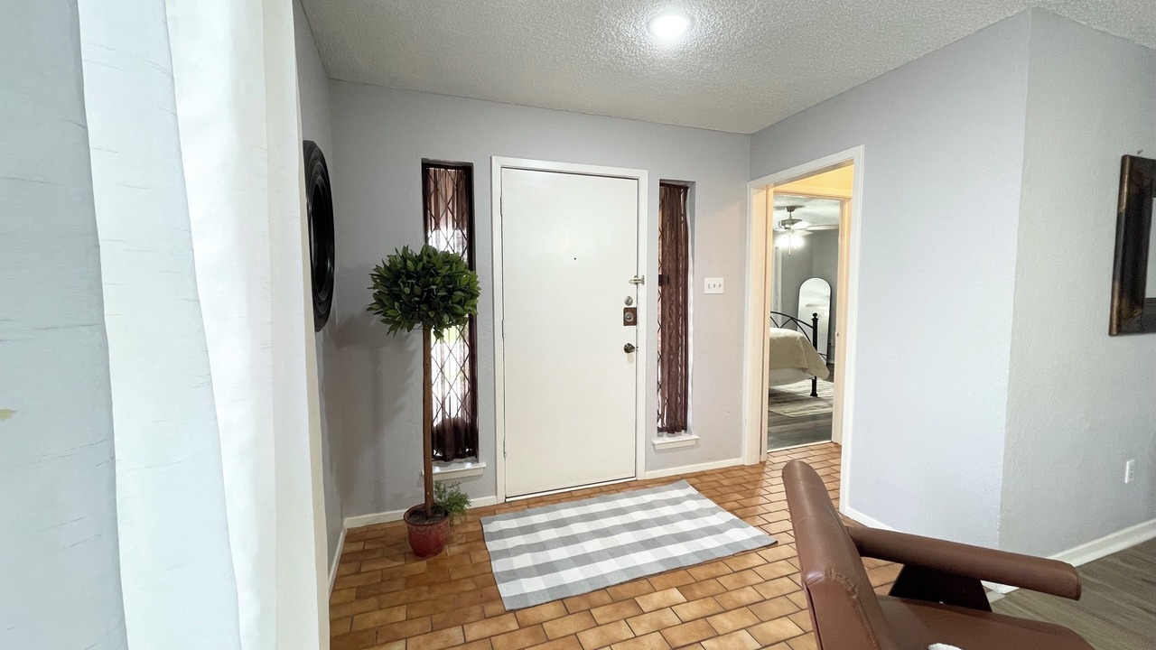 Photo of Bedroom in West Arlington