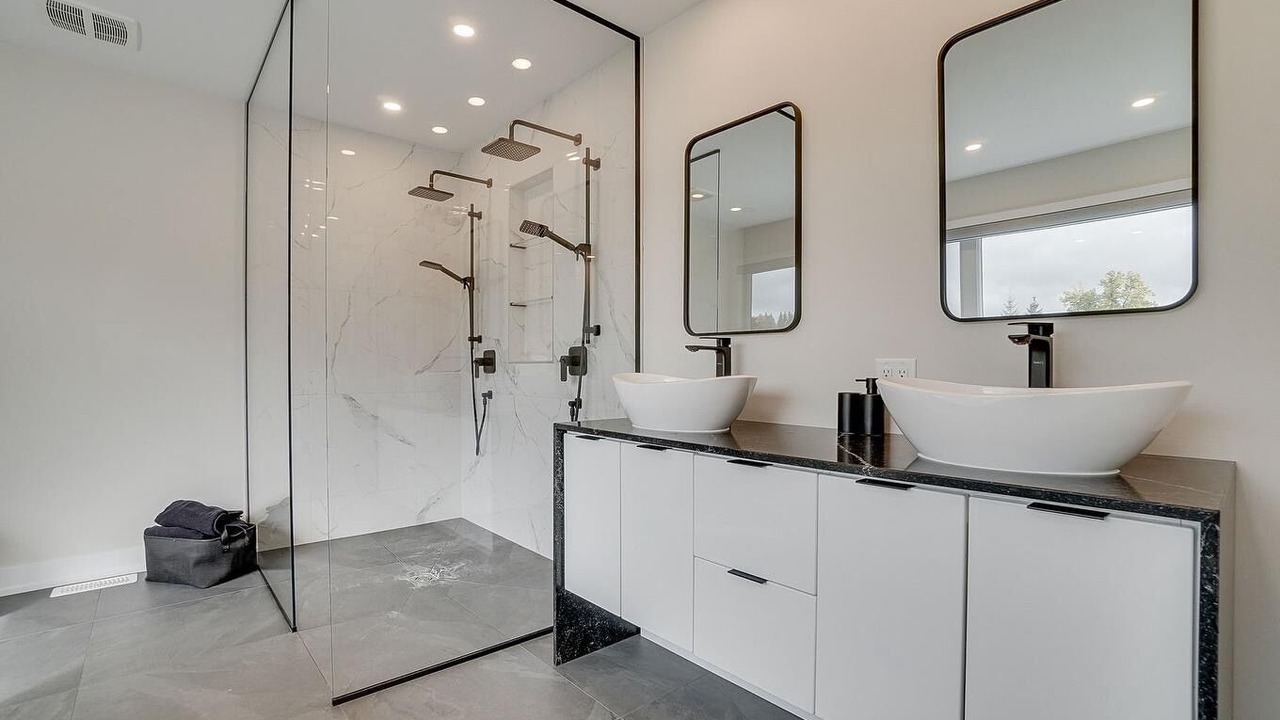 Photo of Bathroom in Plateau