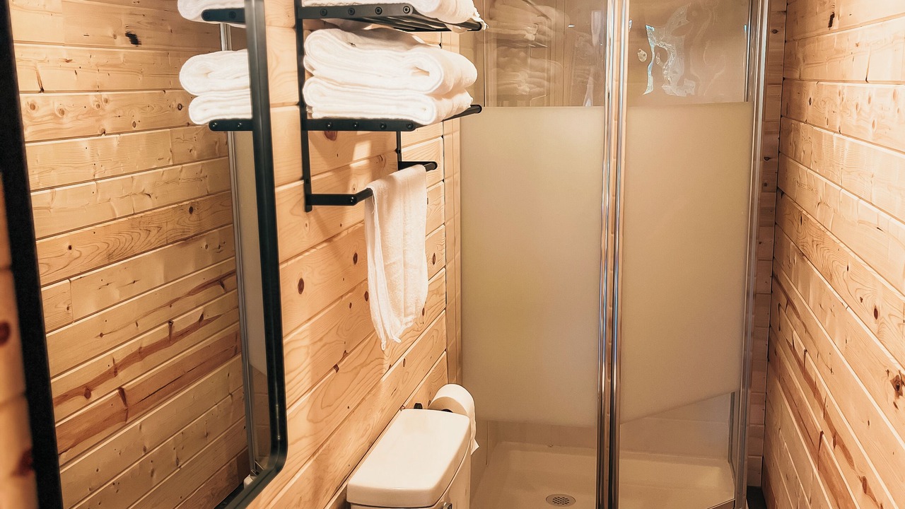 Photo of Bathroom in Iron Post