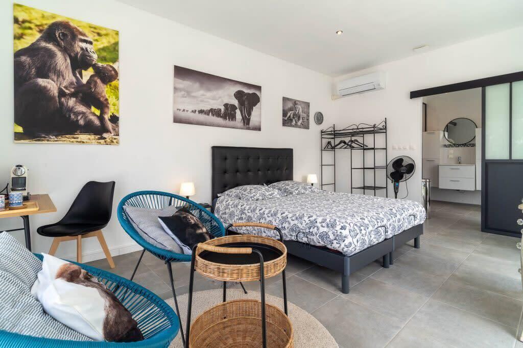 Photo of Bedroom in Caumont-sur-Durance