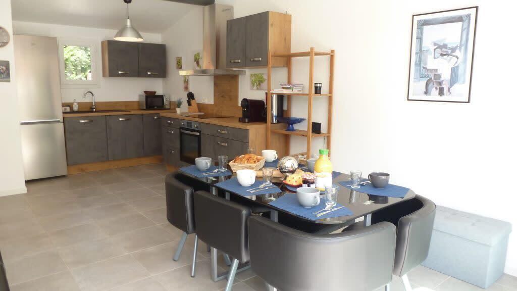 Photo of Kitchen in Caumont-sur-Durance