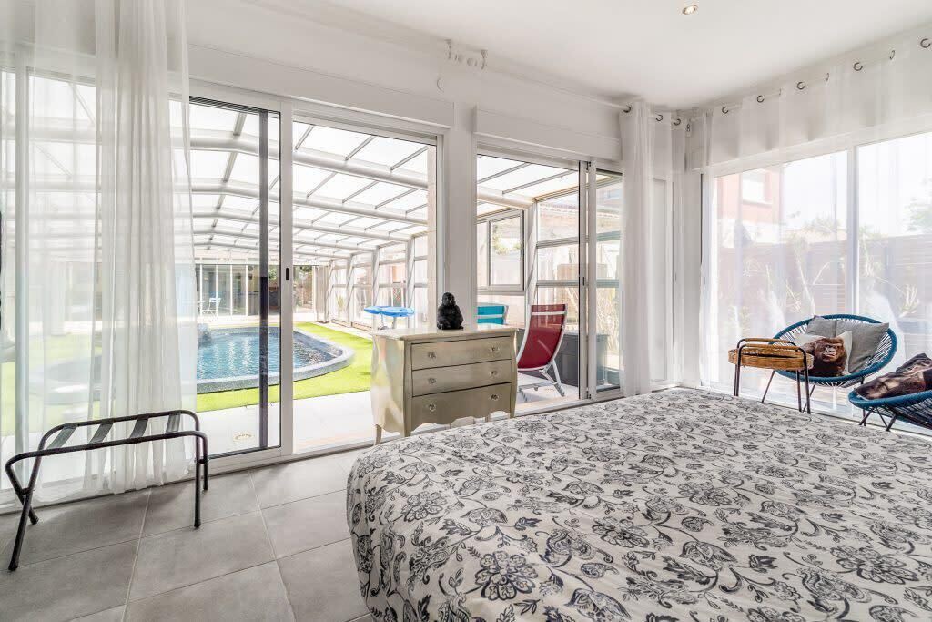 Photo of Bedroom in Caumont-sur-Durance