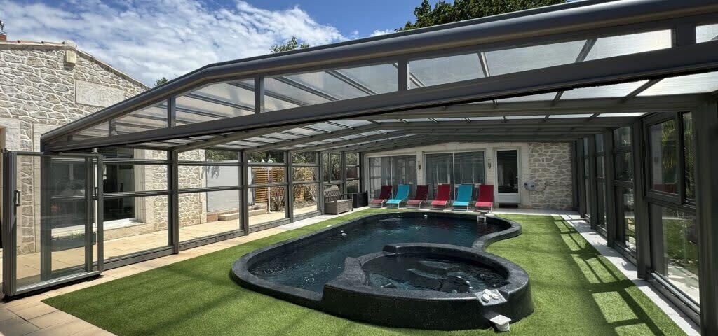 Photo of Outdoor in Caumont-sur-Durance