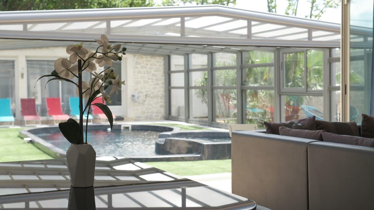 Photo of Outdoor in Caumont-sur-Durance