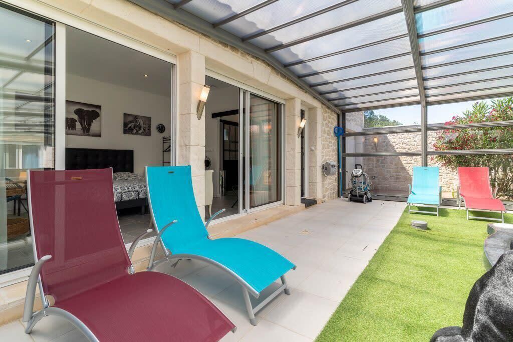 Photo of Patio Balcony in Caumont-sur-Durance