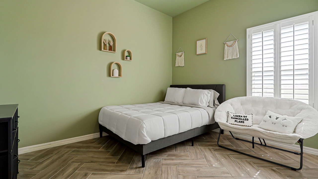 Photo of Bedroom in Biggs Field