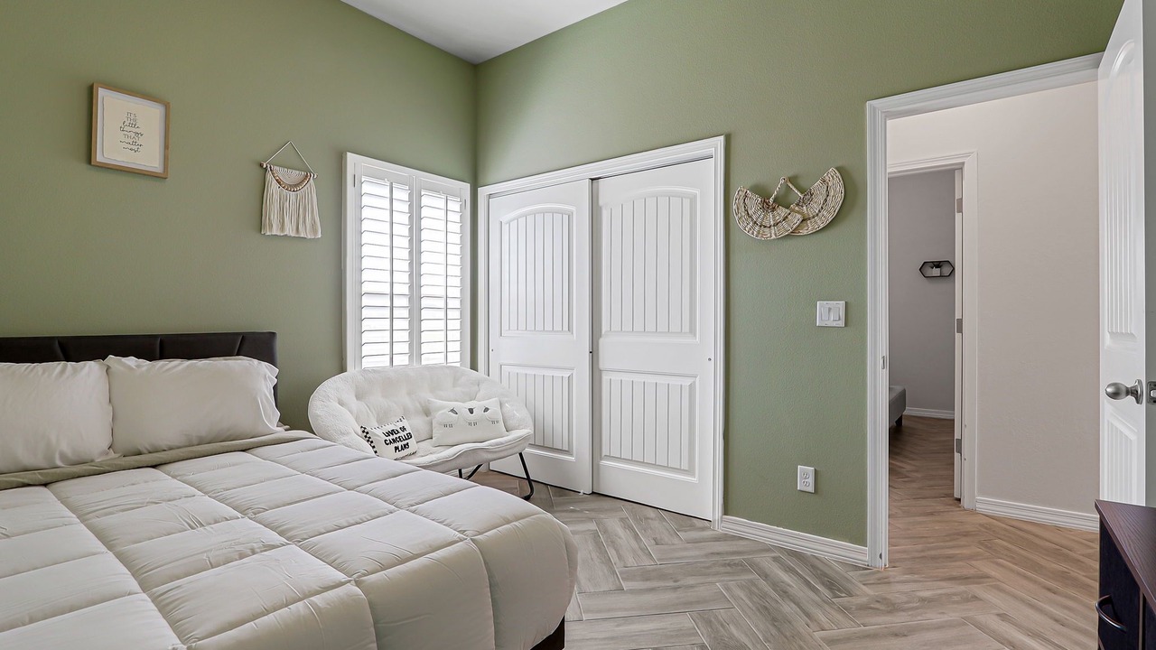 Photo of Bedroom in Biggs Field