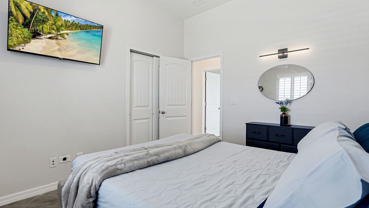 Photo of Bedroom in Biggs Field