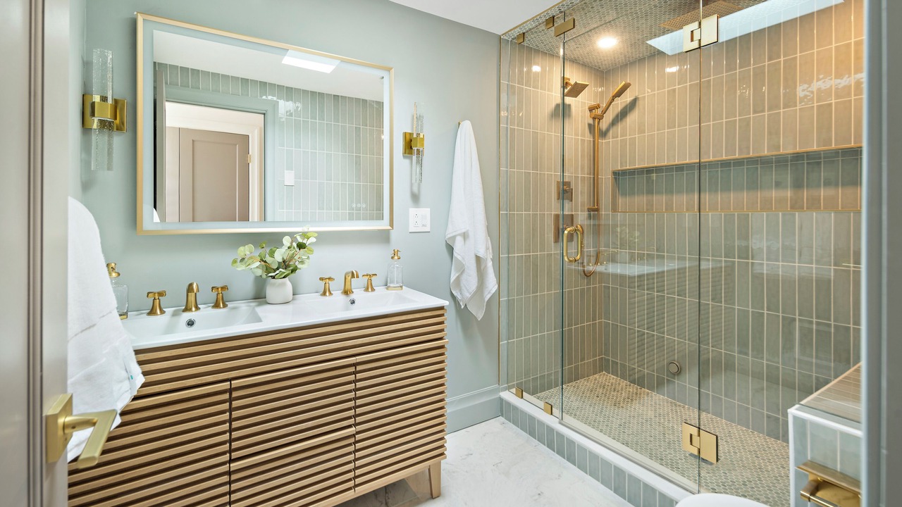 Photo of Bathroom in Salisbury Beach