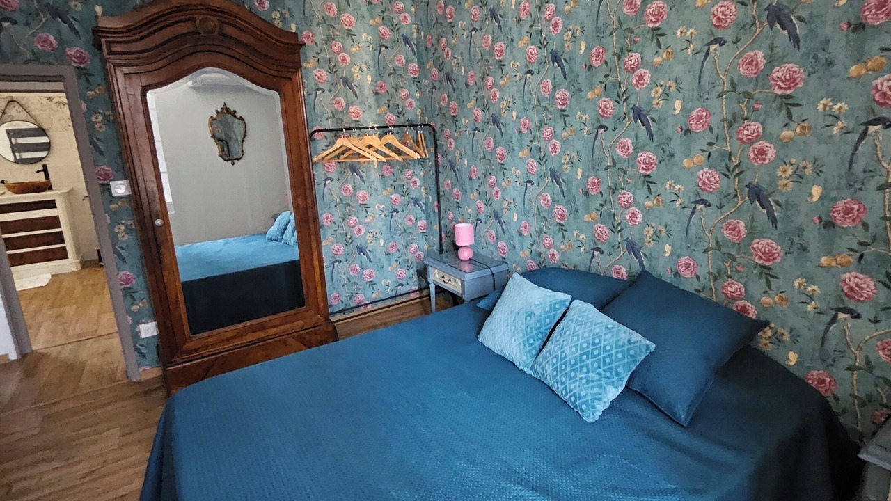 Photo of Bedroom in Villedubert
