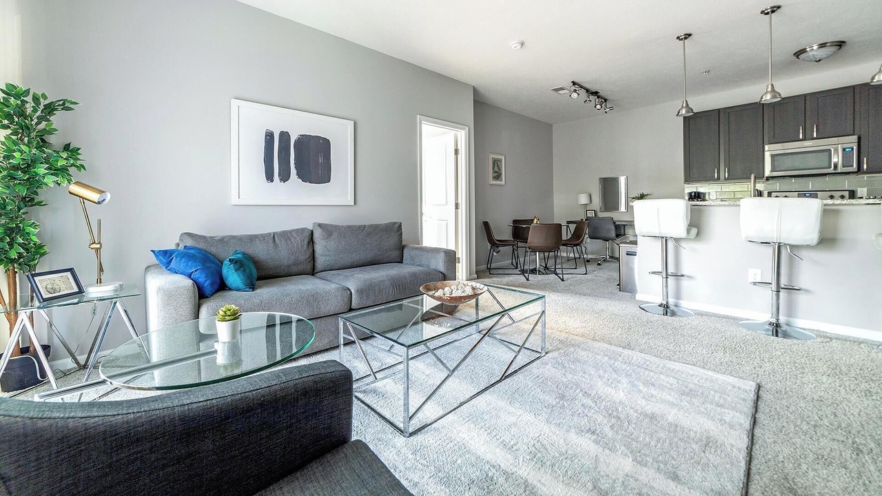 Photo of Livingroom in Northwest Columbus