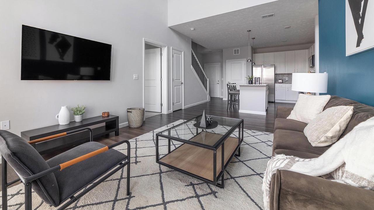 Photo of Livingroom in Northwest Columbus