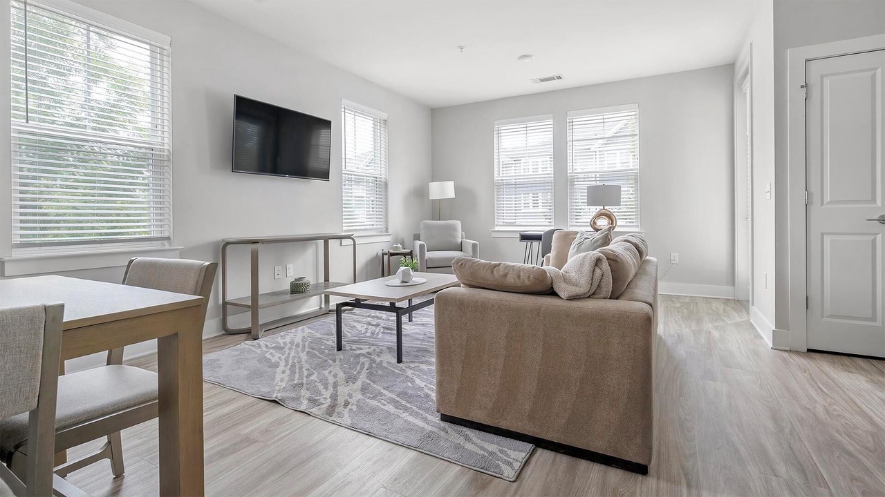 Photo of Livingroom in Matthews