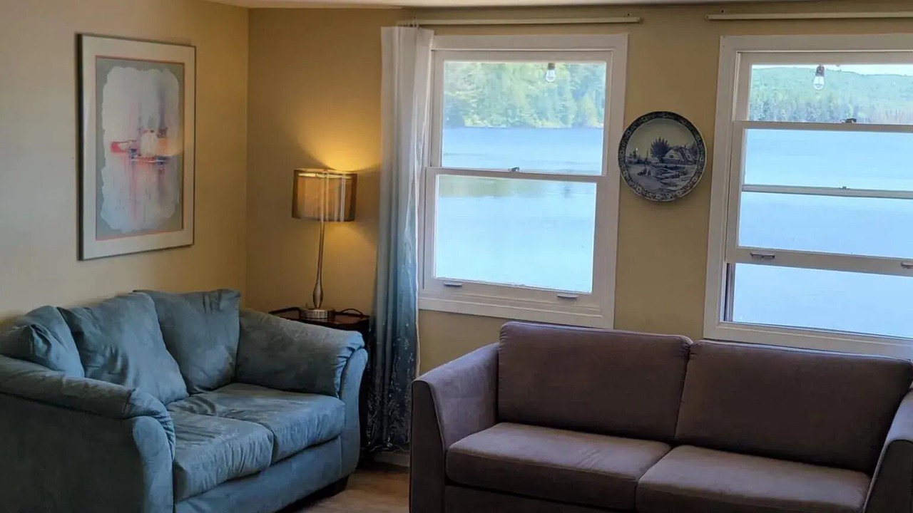 Photo of Livingroom in Dysart et al