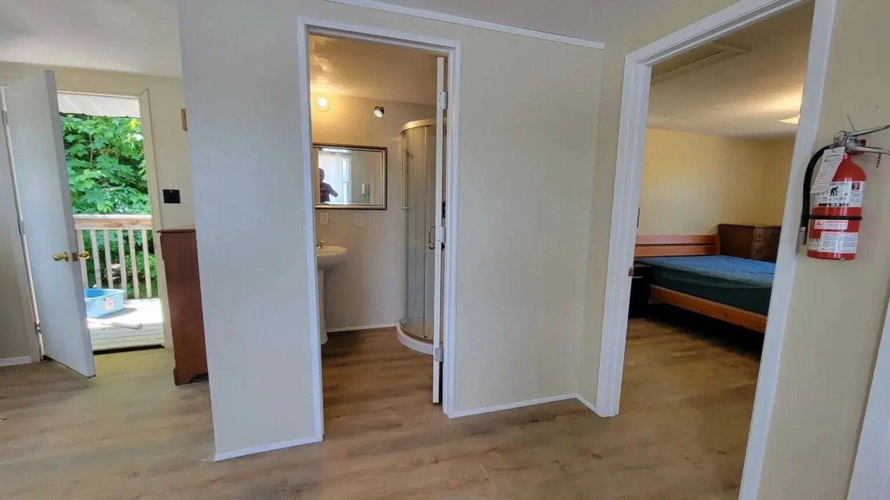 Photo of Bedroom in Dysart et al