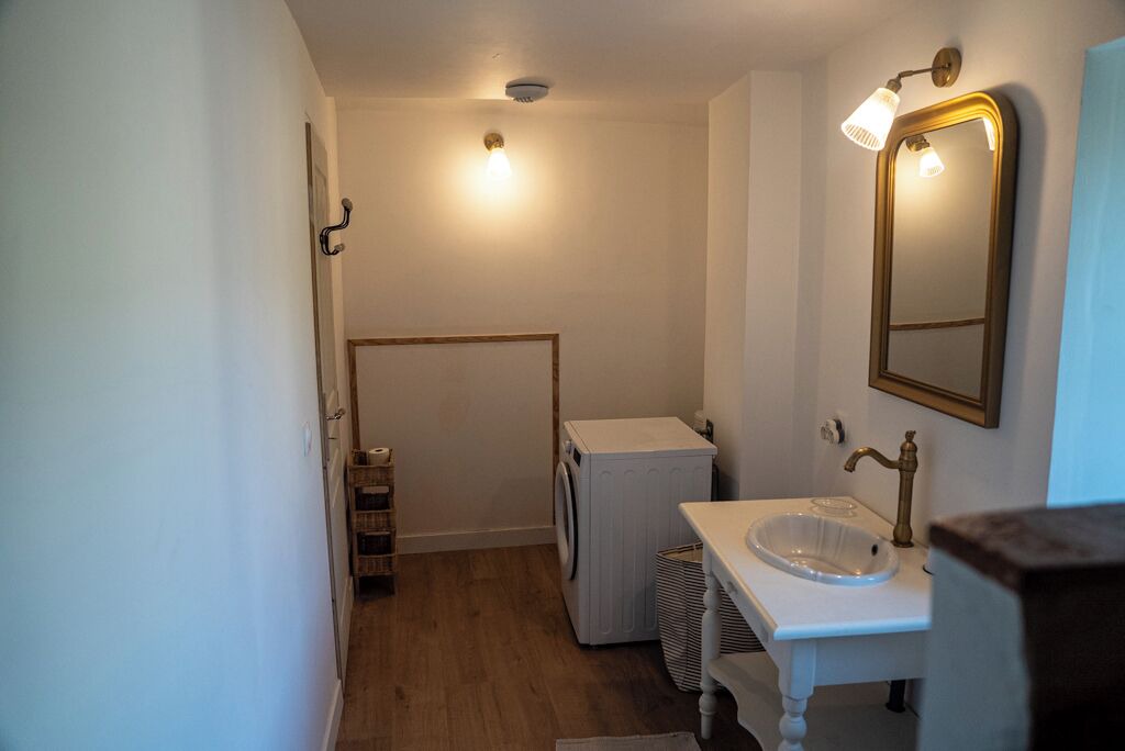 Photo of Bathroom in Saint-Roman-de-Codieres