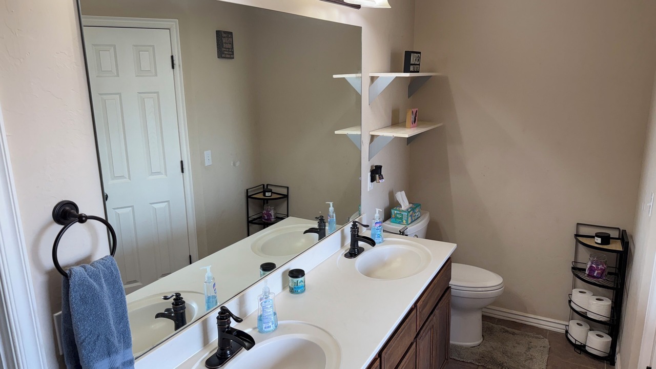 Photo of Bathroom in Norman