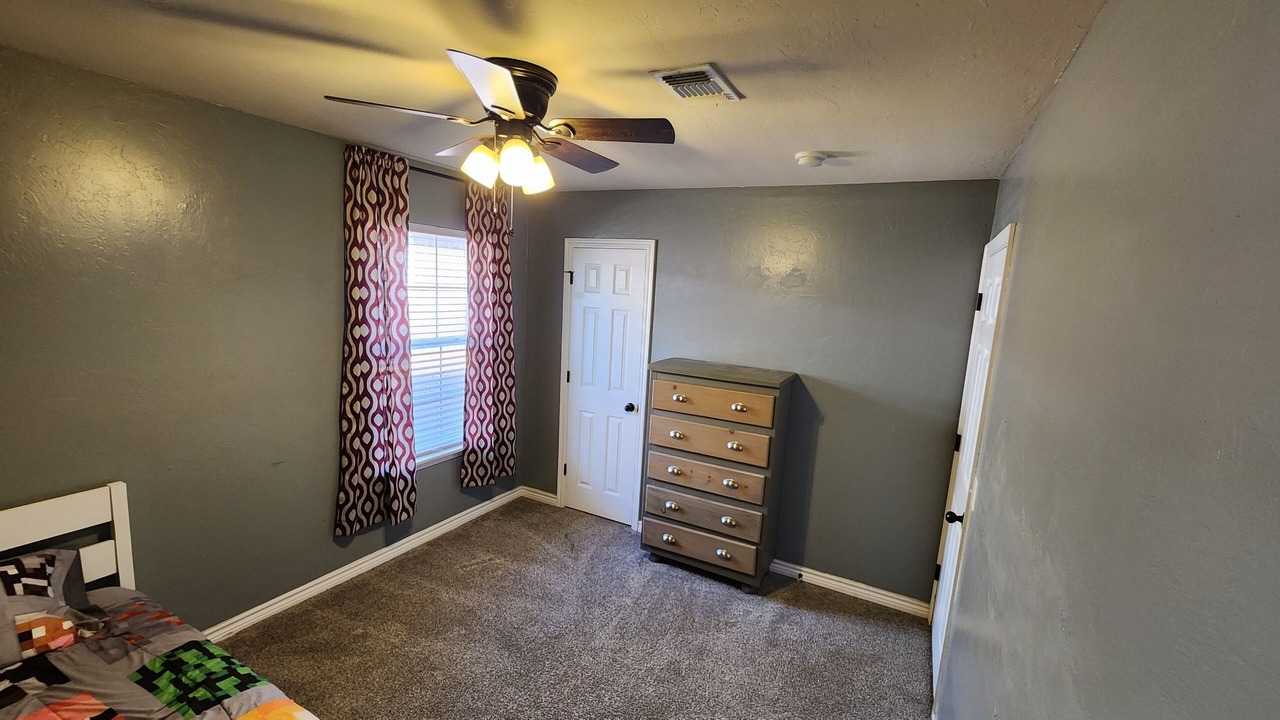 Photo of Bedroom in Norman